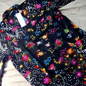 *Brand New Vibrant Floral Button Up